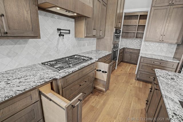 1234 N 71st Place, Broken Arrow, OK 74014