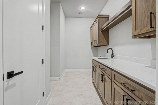 1234 N 71st Place, Broken Arrow, OK 74014