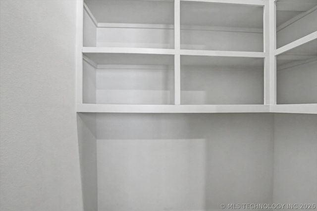 1234 N 71st Place, Broken Arrow, OK 74014