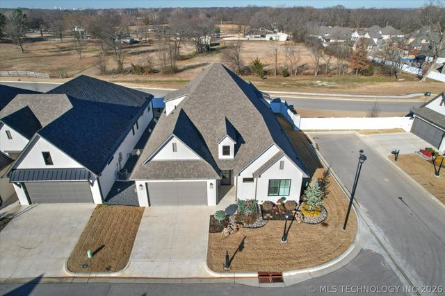 1234 N 71st Place, Broken Arrow, OK 74014