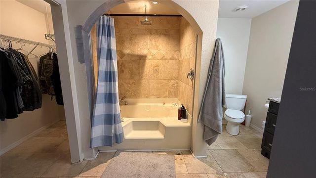 5527 9TH STREET, Zephyrhills, FL 33542