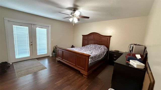 5527 9TH STREET, Zephyrhills, FL 33542