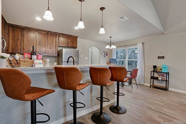 652 CANYON BEND, Canyon Lake, TX 78133