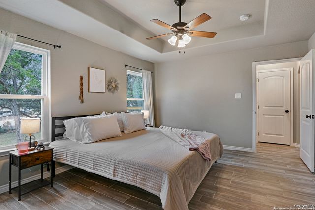 652 CANYON BEND, Canyon Lake, TX 78133