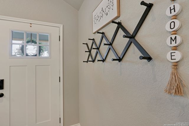 652 CANYON BEND, Canyon Lake, TX 78133