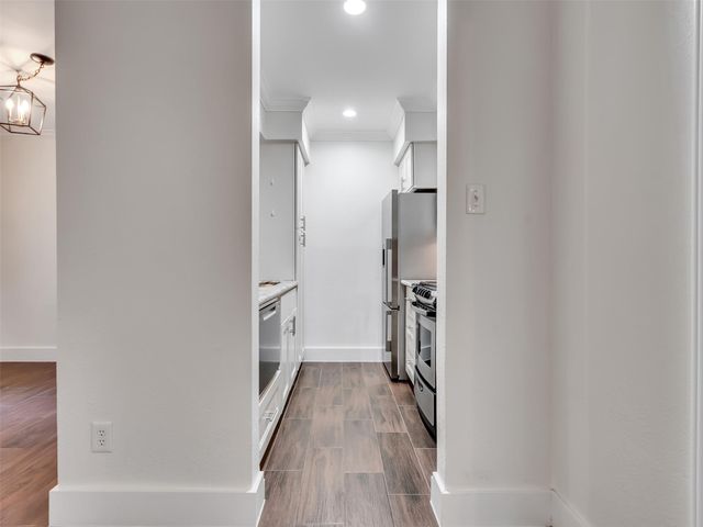 3402 Garrott Street 1, Houston, TX 77006