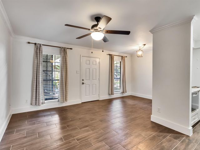 3402 Garrott Street 1, Houston, TX 77006