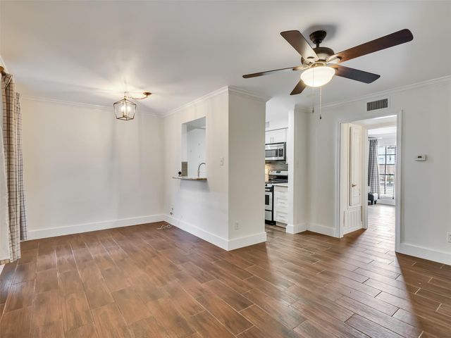 3402 Garrott Street 1, Houston, TX 77006