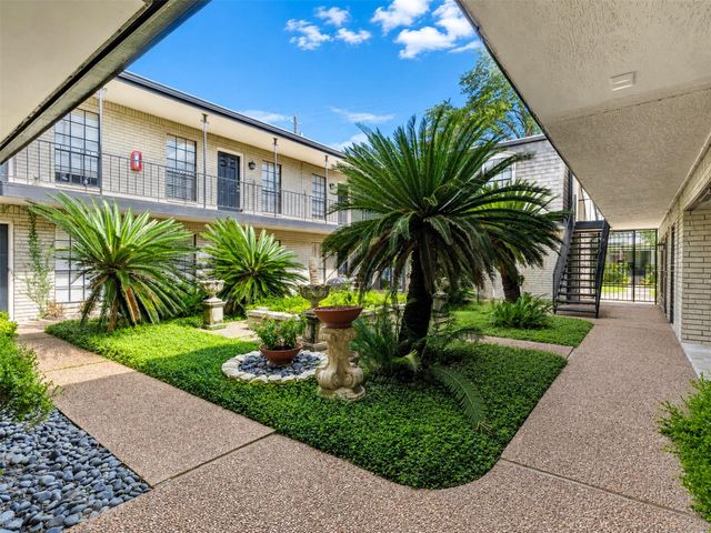 3402 Garrott Street 1, Houston, TX 77006