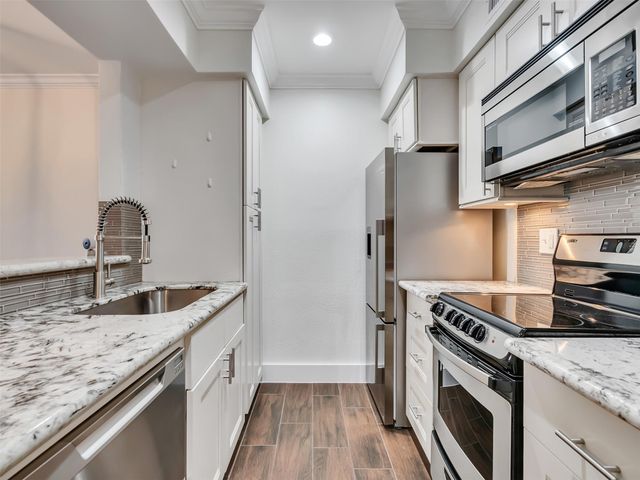 3402 Garrott Street 1, Houston, TX 77006