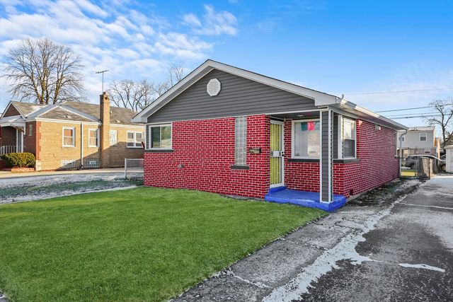 12629 S Throop Street, Calumet Park, IL 60827