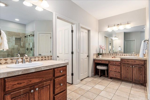 3500 Wellspring DR, Bee Cave, TX 78738