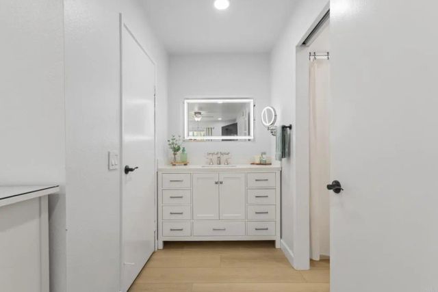 5232 Quemado Court, San Diego, CA 92124