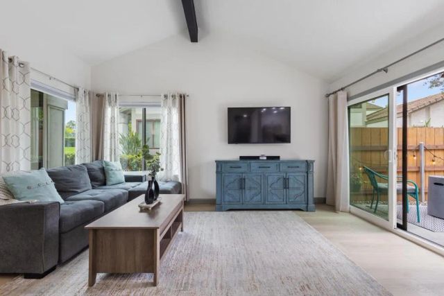 5232 Quemado Court, San Diego, CA 92124
