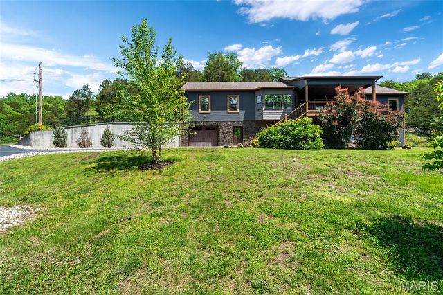 7 Seclusion Woods, Festus, MO 63028