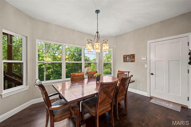 7 Seclusion Woods, Festus, MO 63028