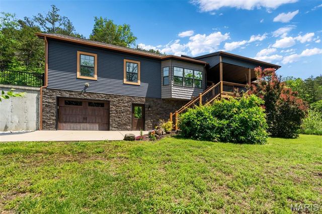 7 Seclusion Woods, Festus, MO 63028