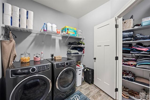 7 Seclusion Woods, Festus, MO 63028