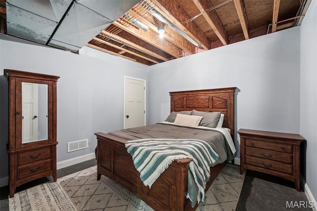 7 Seclusion Woods, Festus, MO 63028
