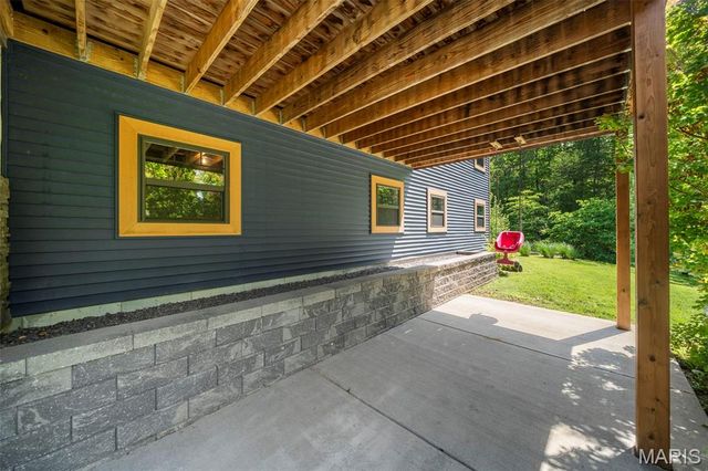 7 Seclusion Woods, Festus, MO 63028