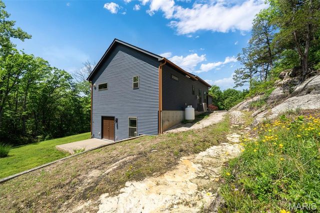 7 Seclusion Woods, Festus, MO 63028