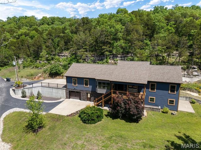 7 Seclusion Woods, Festus, MO 63028