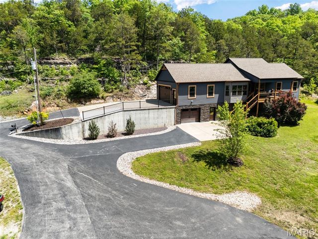 7 Seclusion Woods, Festus, MO 63028