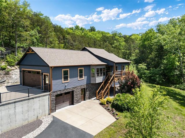 7 Seclusion Woods, Festus, MO 63028
