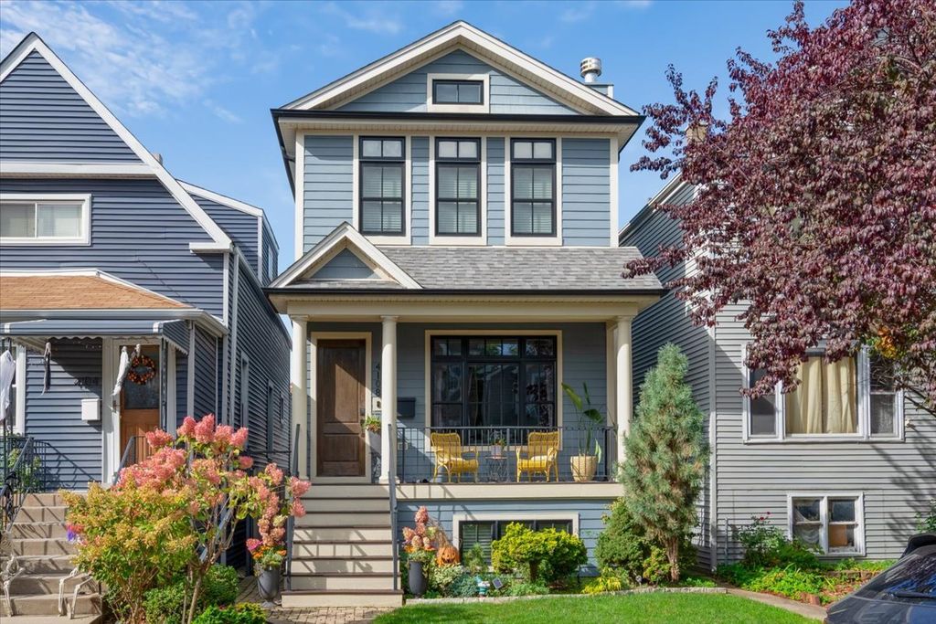 Image 1 of property listing at 4108 N CLAREMONT Avenue, Chicago, IL 60618