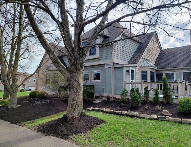 8610 Craigston Court, Dublin, OH 43017