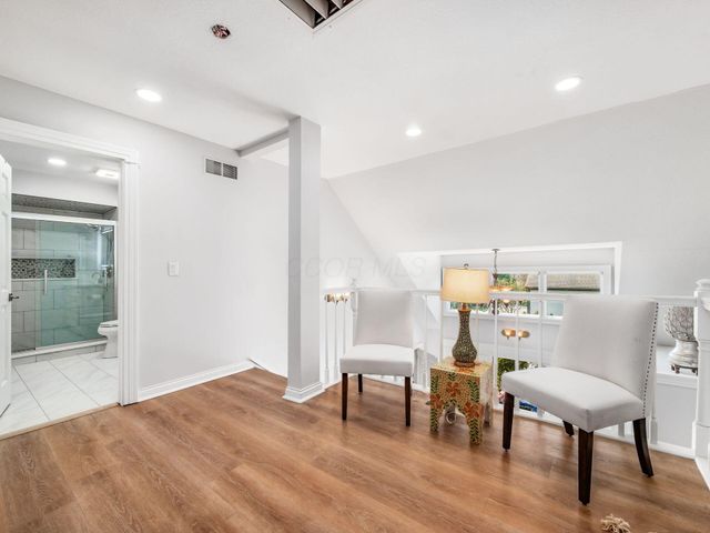 8610 Craigston Court, Dublin, OH 43017