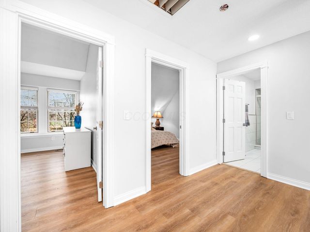 8610 Craigston Court, Dublin, OH 43017