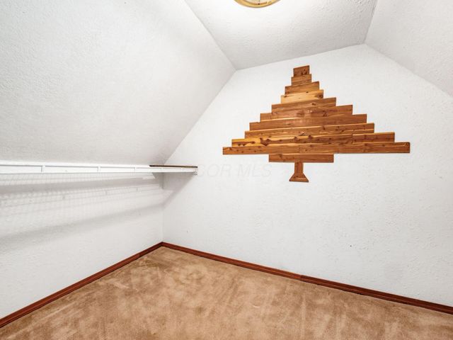 8610 Craigston Court, Dublin, OH 43017