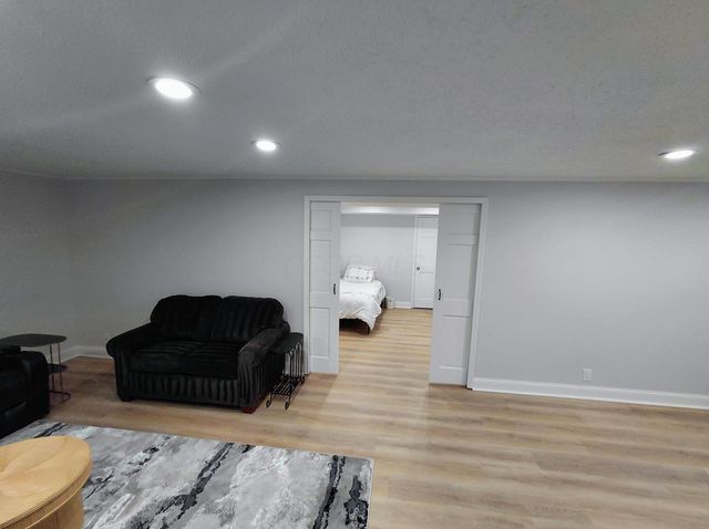 8610 Craigston Court, Dublin, OH 43017