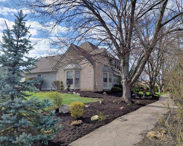 8610 Craigston Court, Dublin, OH 43017