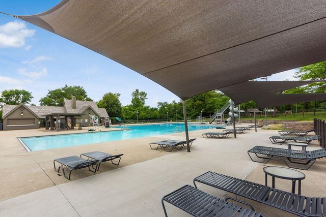 8610 Craigston Court, Dublin, OH 43017