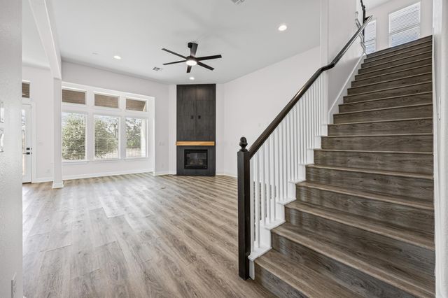 162 Topaz CIR, Dripping Springs, TX 78620