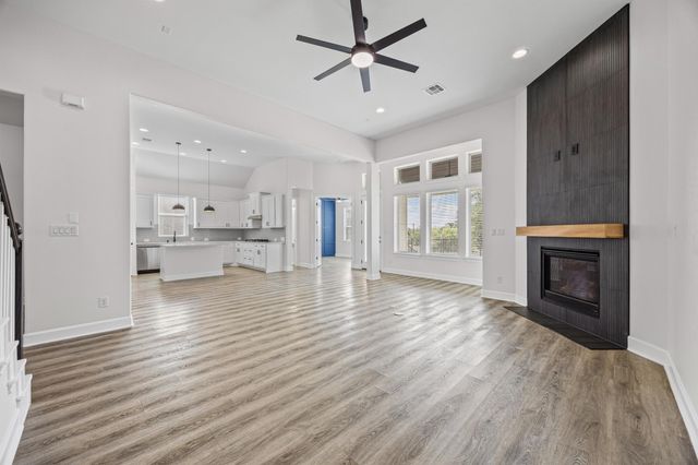 162 Topaz CIR, Dripping Springs, TX 78620