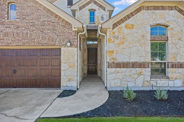 162 Topaz CIR, Dripping Springs, TX 78620