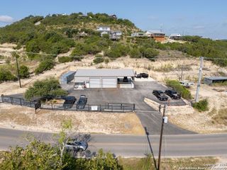 10221 Startz Rd, Canyon Lake, TX 78133