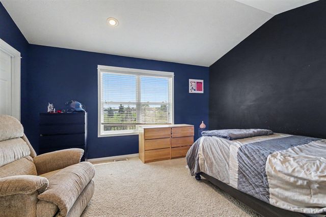 10264 Summerwood Drive, Zeeland, MI 49464
