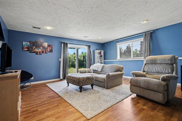 10264 Summerwood Drive, Zeeland, MI 49464
