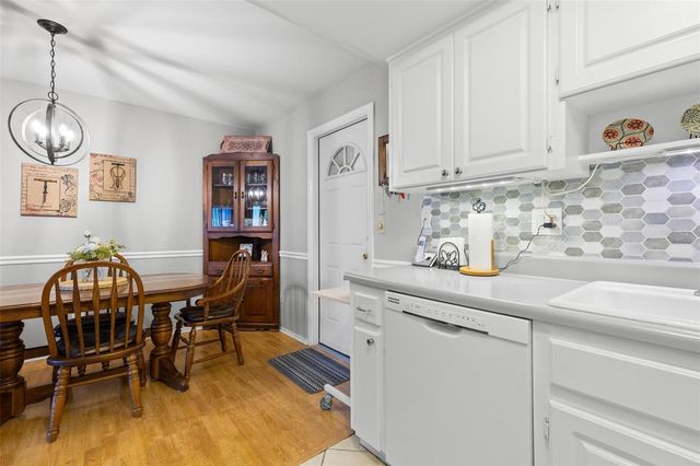 1227 QUEEN ANNE DRIVE A, Palm Harbor, FL 34684