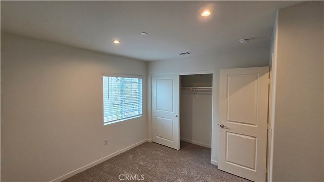 6333 Sierra Vista Lane, Fontana, CA 92336