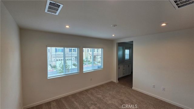 6333 Sierra Vista Lane, Fontana, CA 92336