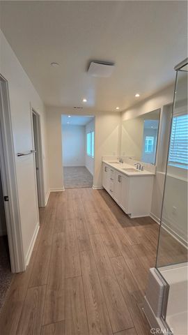 6333 Sierra Vista Lane, Fontana, CA 92336