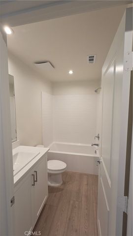 6333 Sierra Vista Lane, Fontana, CA 92336