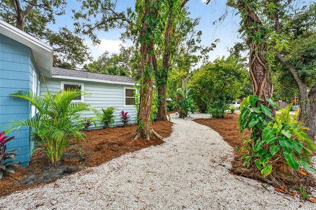 5182 25TH AVENUE S, Gulfport, FL 33707