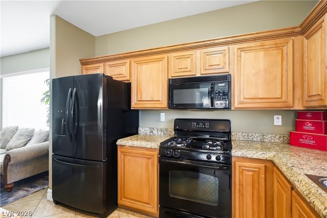 897 Via Del Tramonto Street, Henderson, NV 89011