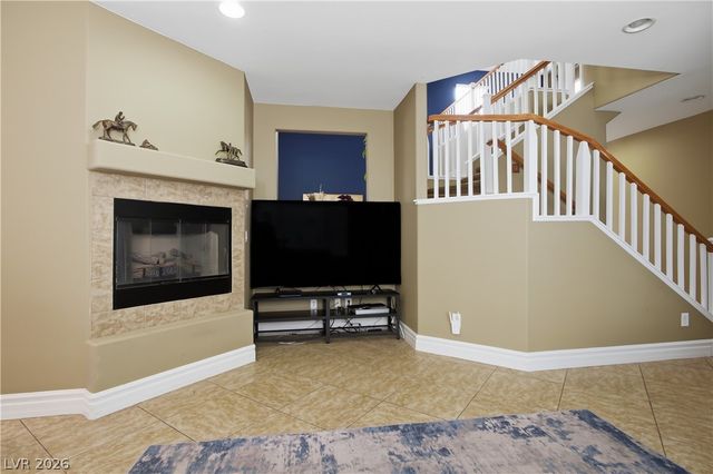 897 Via Del Tramonto Street, Henderson, NV 89011